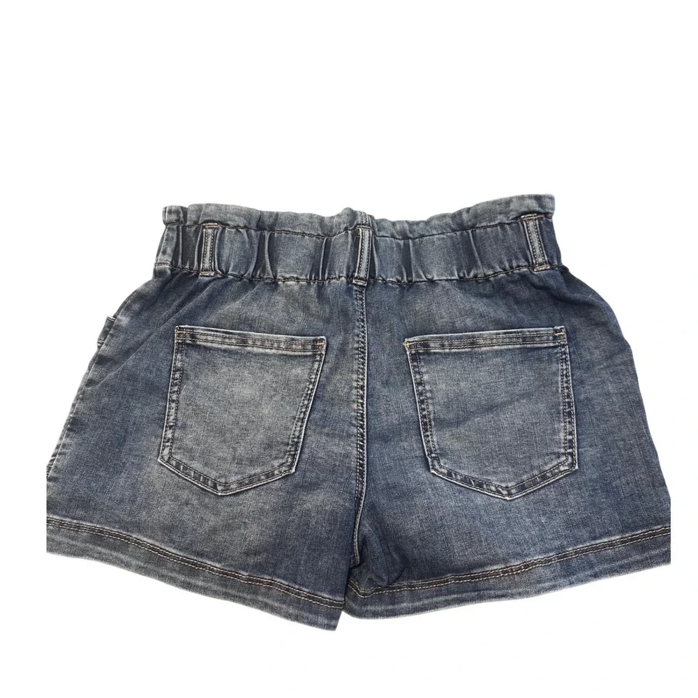 High‎ Waisted Paperbag Denim Shorts Medium Wash Blue Size Medium Stretch Pocket